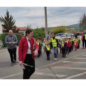 Obisk glasbenikov Pihalnega orkestra Osminka na Dobrovem
