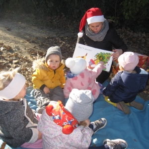 Bralne urice v beli igralnici