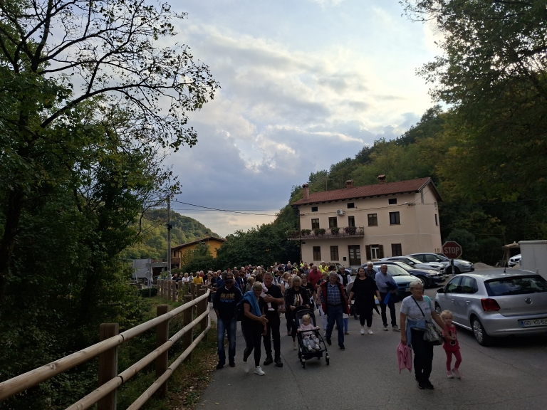 Pohod z nonotami in nonami